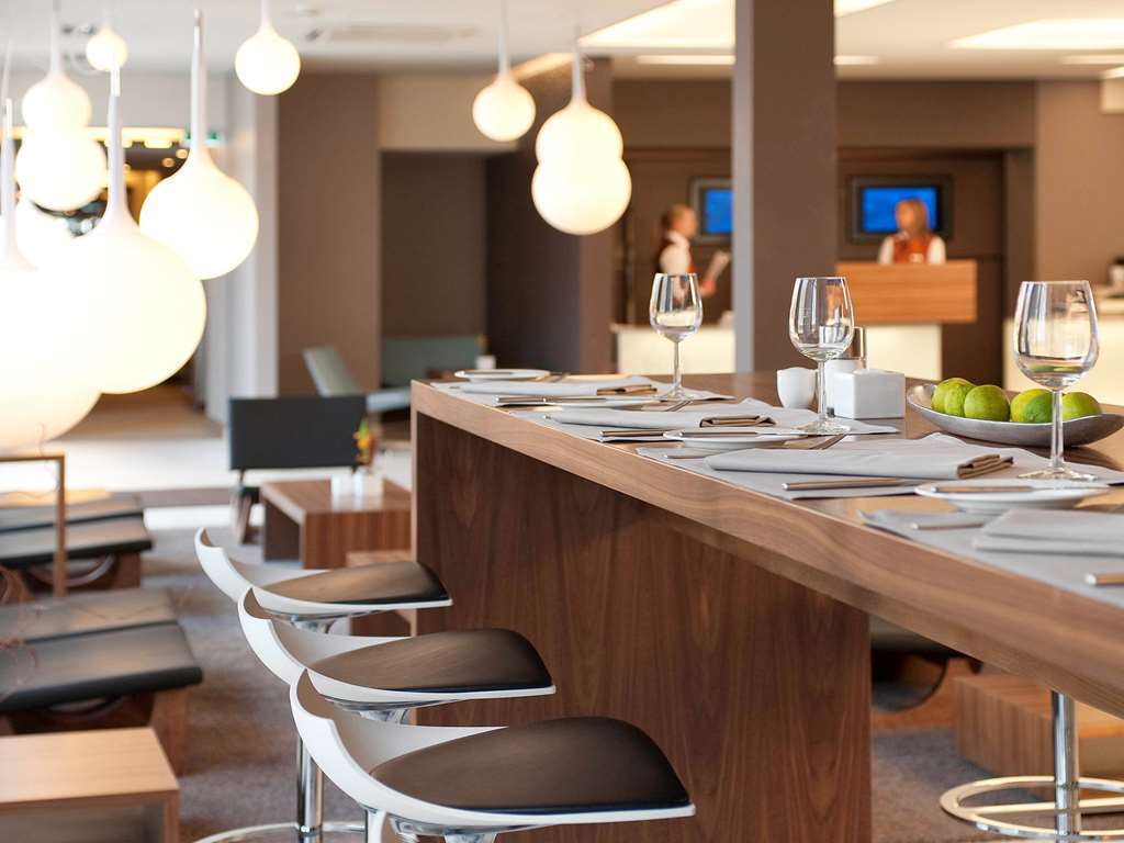 Novotel Nuernberg Am Messezentrum מסעדה תמונה